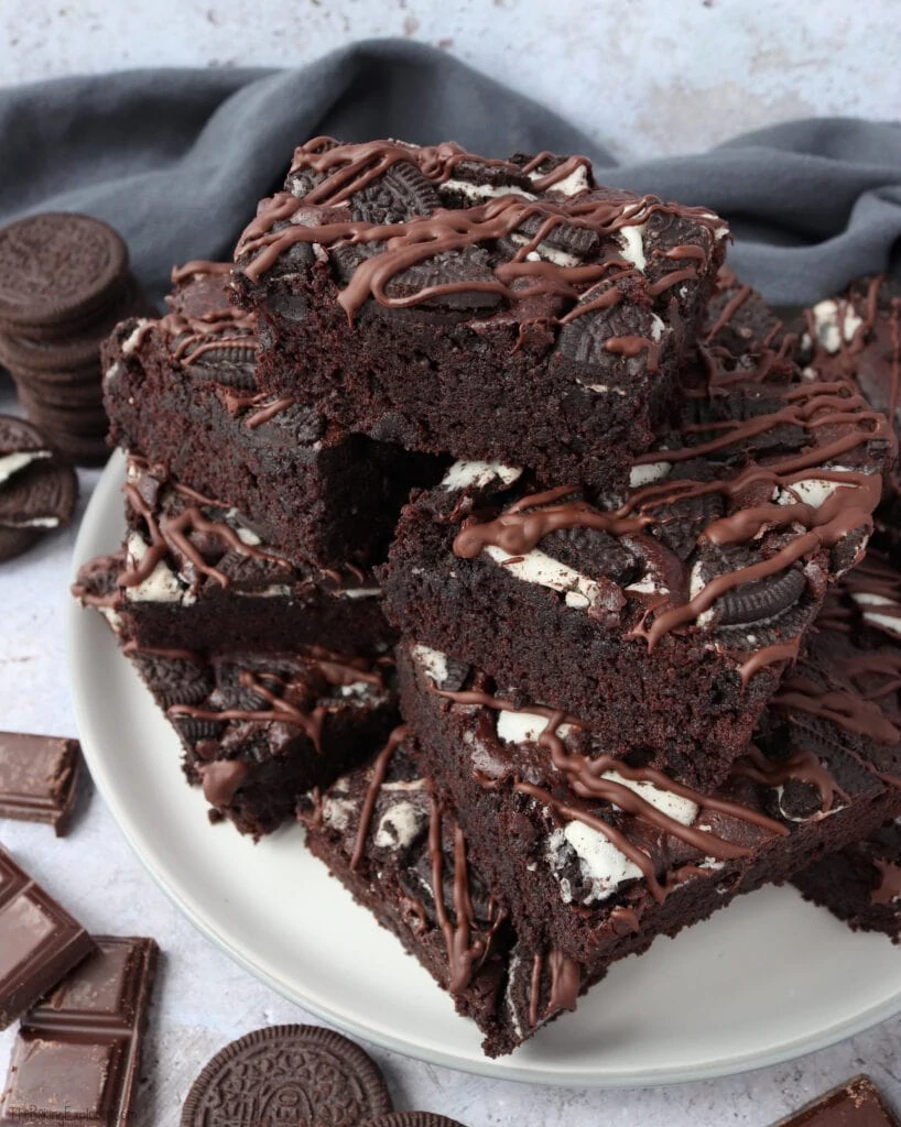 Vegan Oreo Brownies