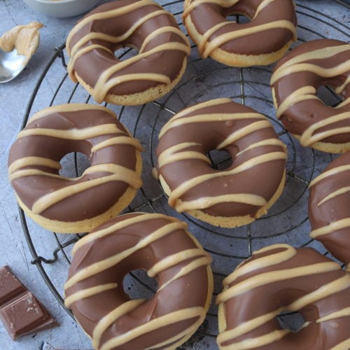 Chocolate & Peanut Butter Baked Donuts