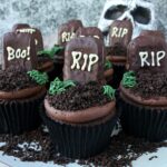 Halloween Graveyard Cupcakes