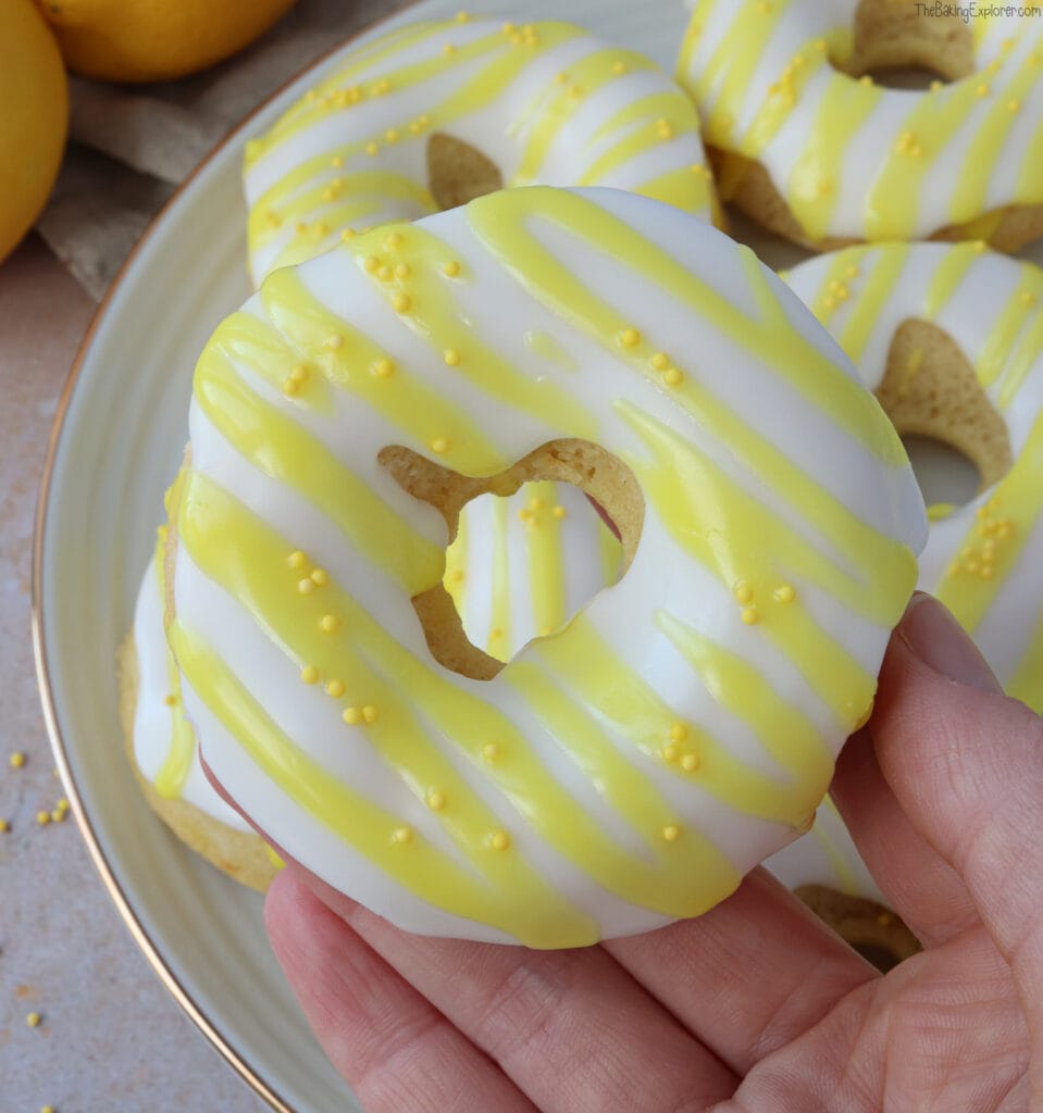 Lemon Baked Donuts
