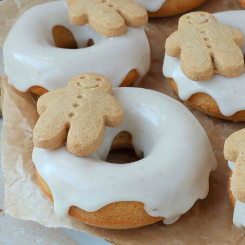 Gingerbread Baked Donuts
