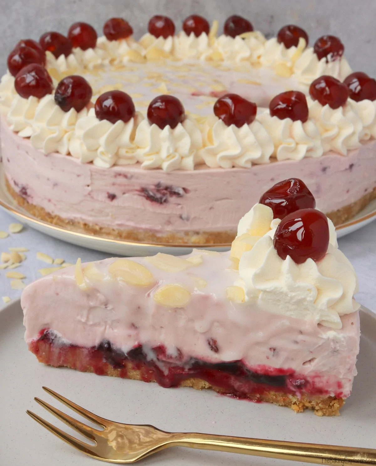 Cherry Bakewell Cheesecake (No Bake)