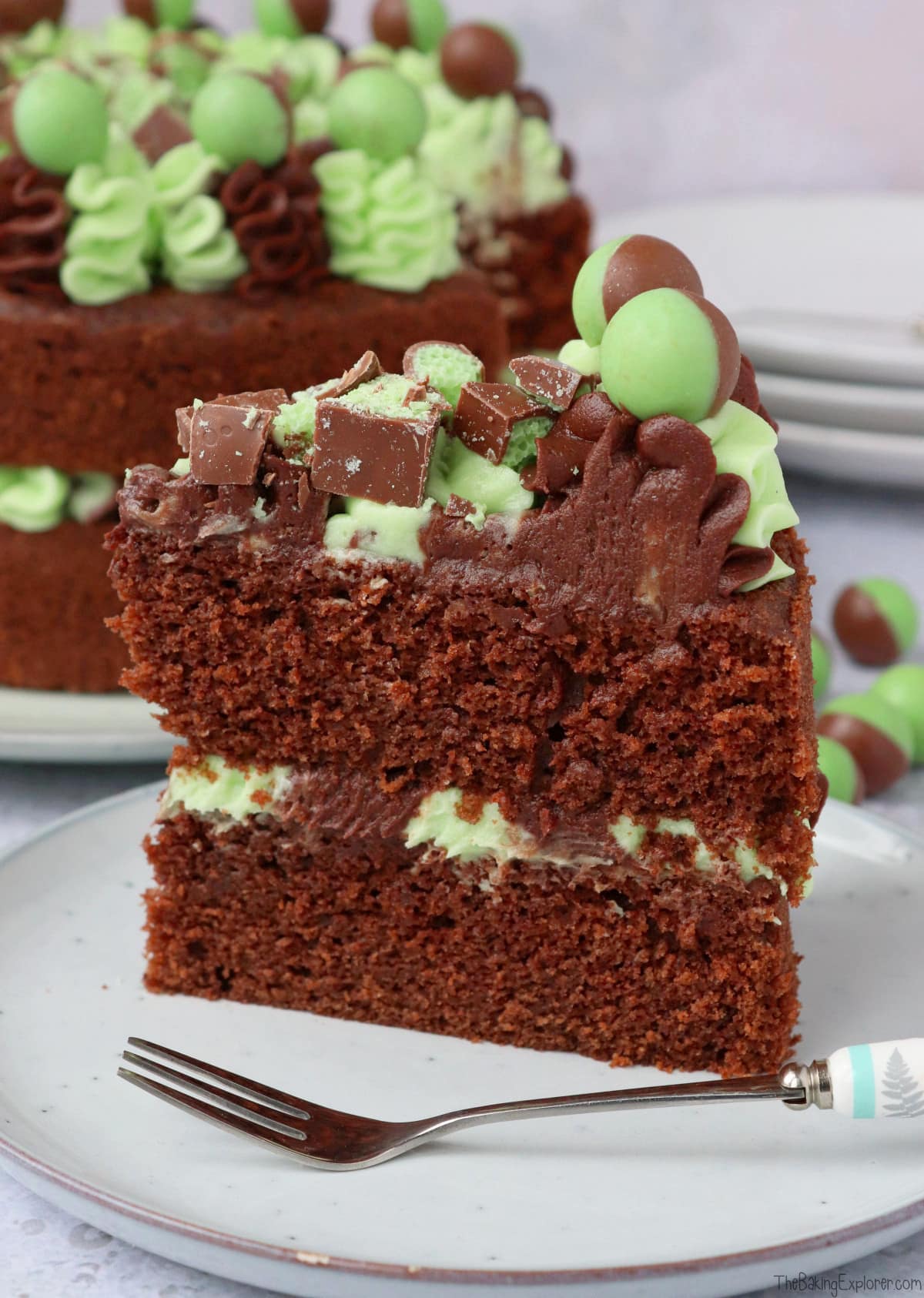 Mint Chocolate Aero Cake