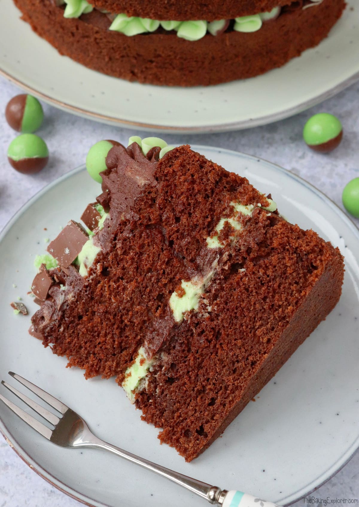 Mint Chocolate Aero Cake