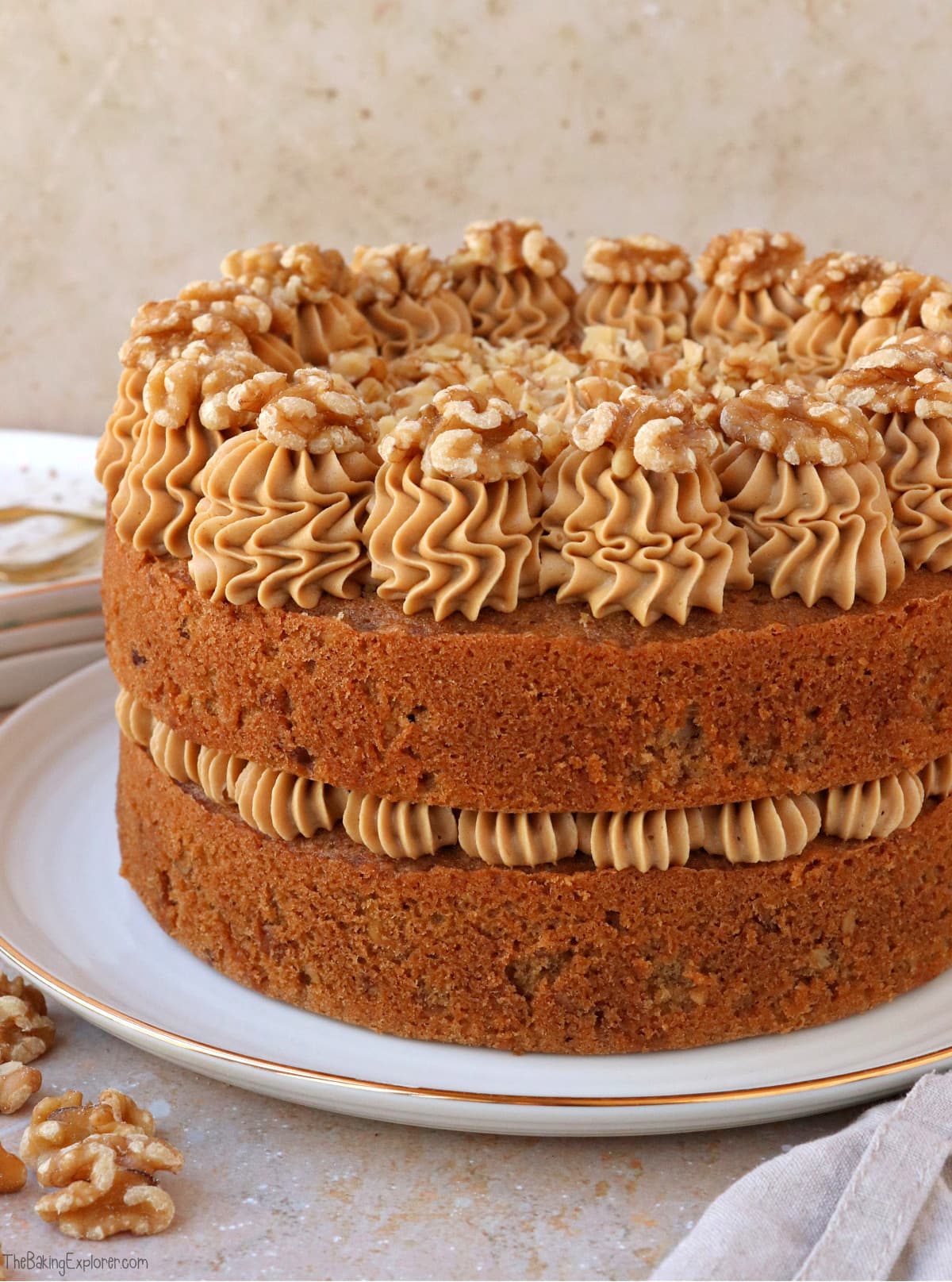 Coffee & Walnut Cake