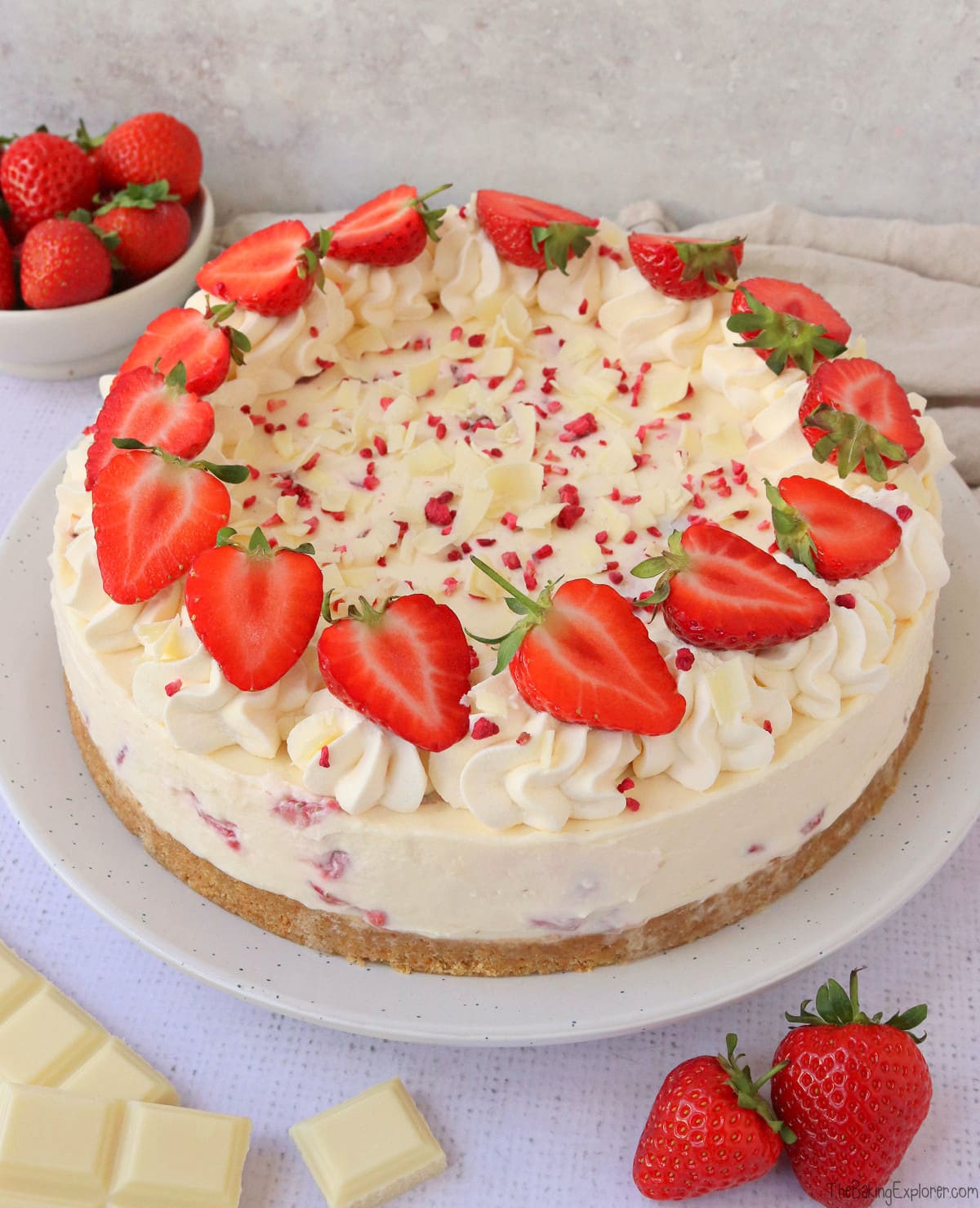 Strawberry & White Chocolate Cheesecake