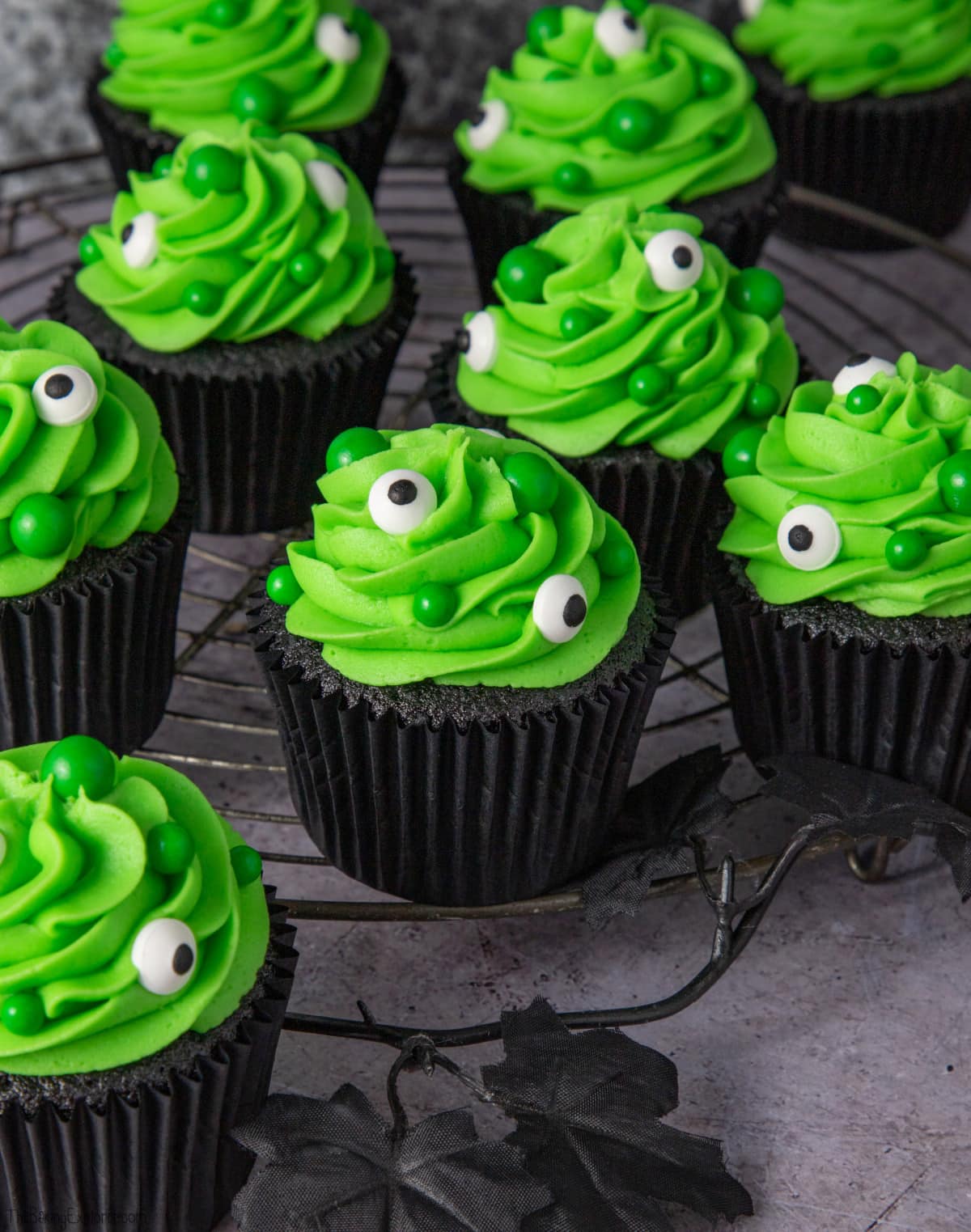 Halloween Slime Cupcakes