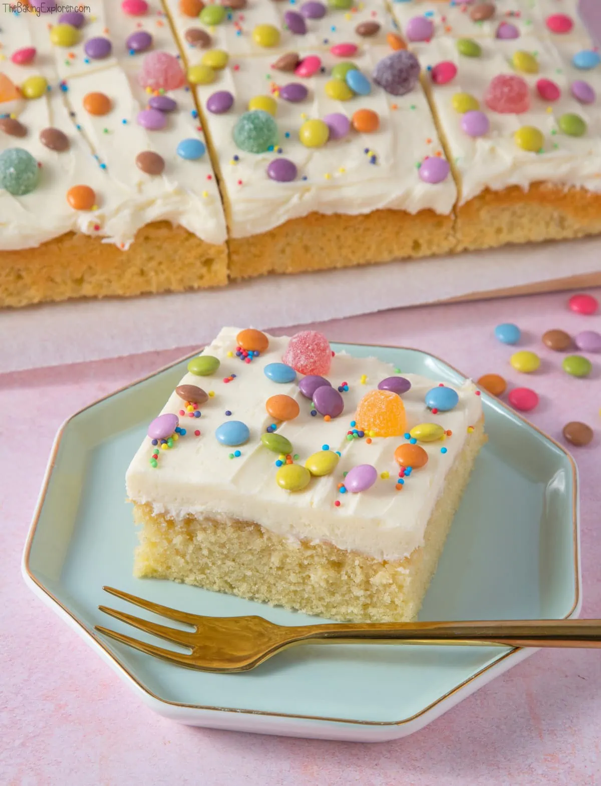 Vanilla Traybake Cake