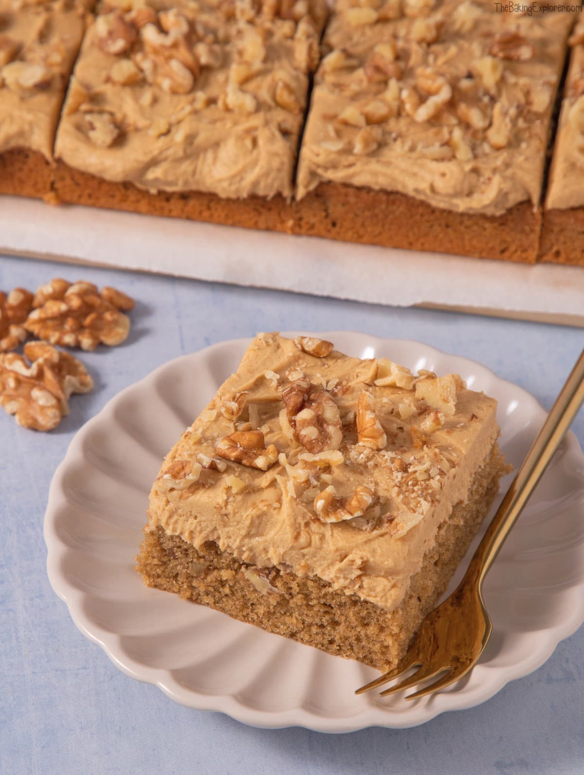Coffee & Walnut Traybake Cake