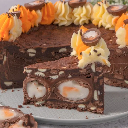 Creme Egg Cookie Pie