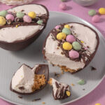 Vegan Easter Egg Cheesecake