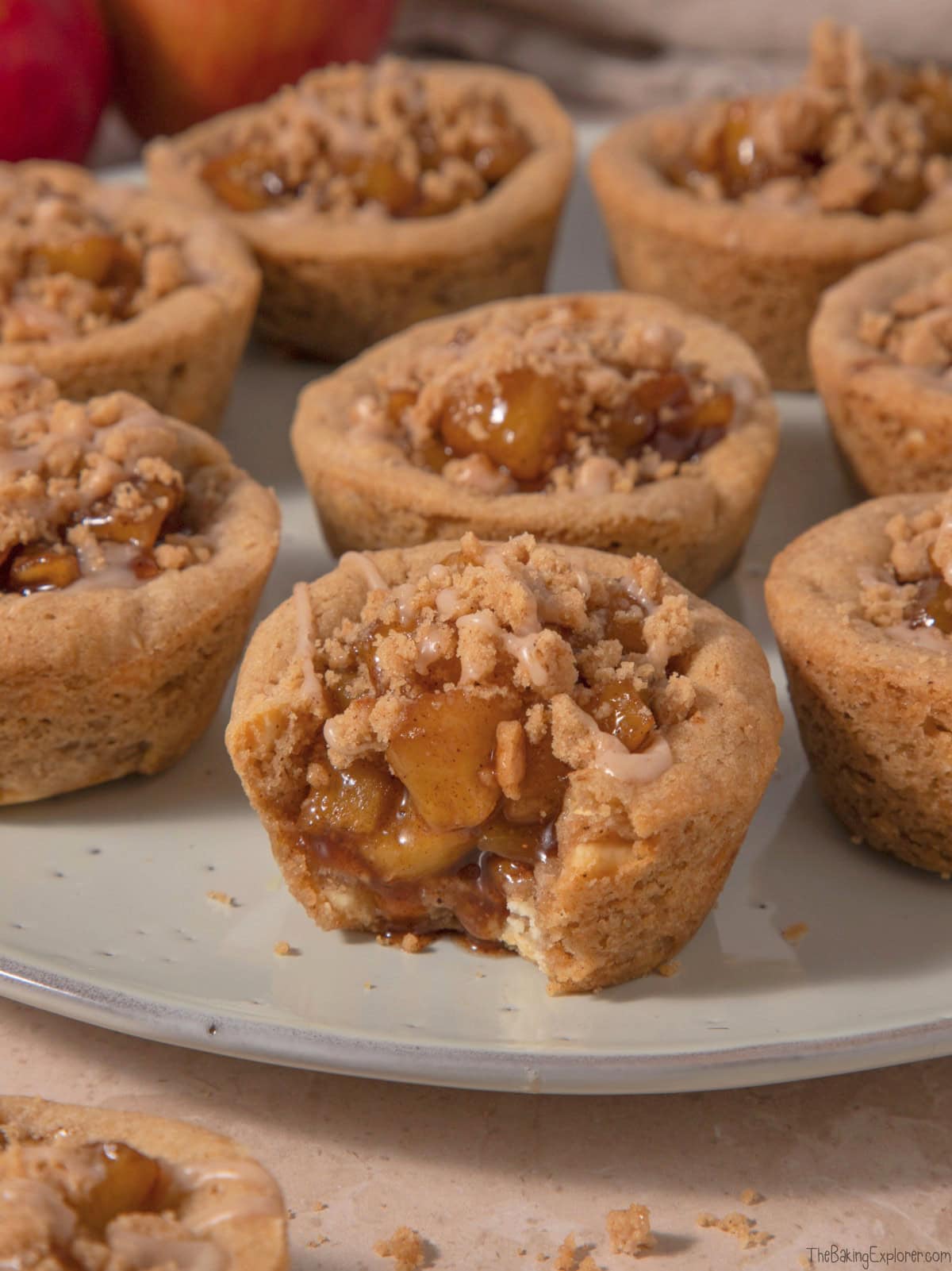 Apple Crumble Cookie Cups