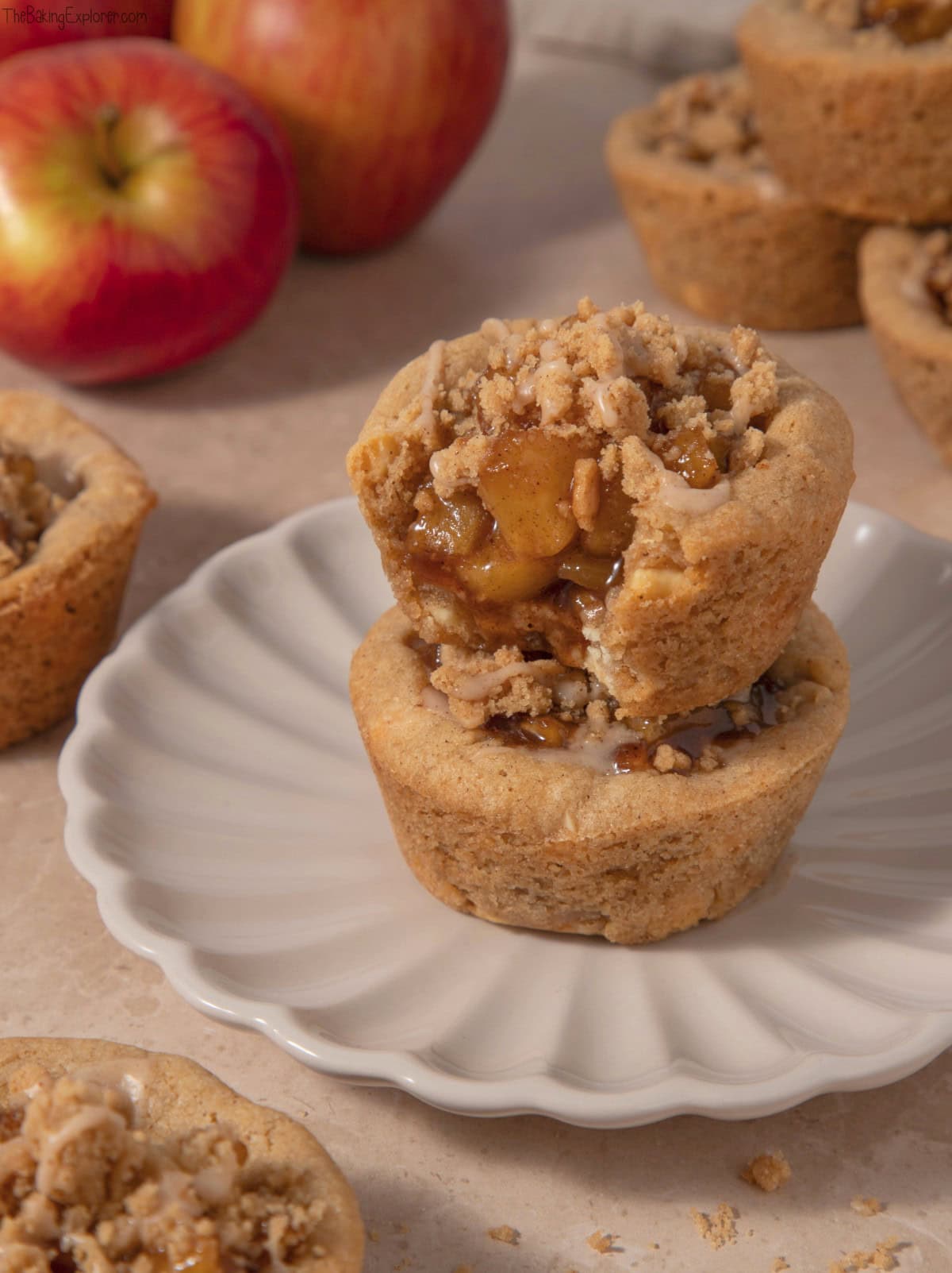 Apple Crumble Cookie Cups