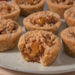 Apple Crumble Cookie Cups