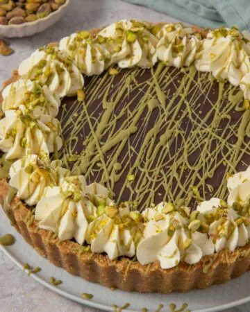 Dubai Chocolate & Pistachio Tart