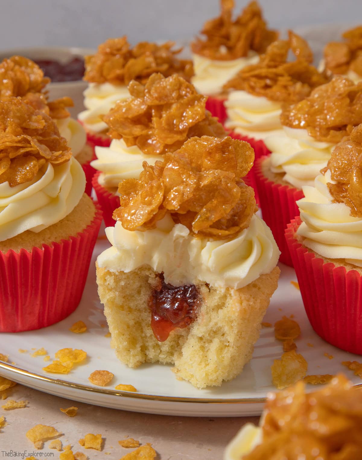Strawberry & White Chocolate Cornflake Crunch Cupcakes